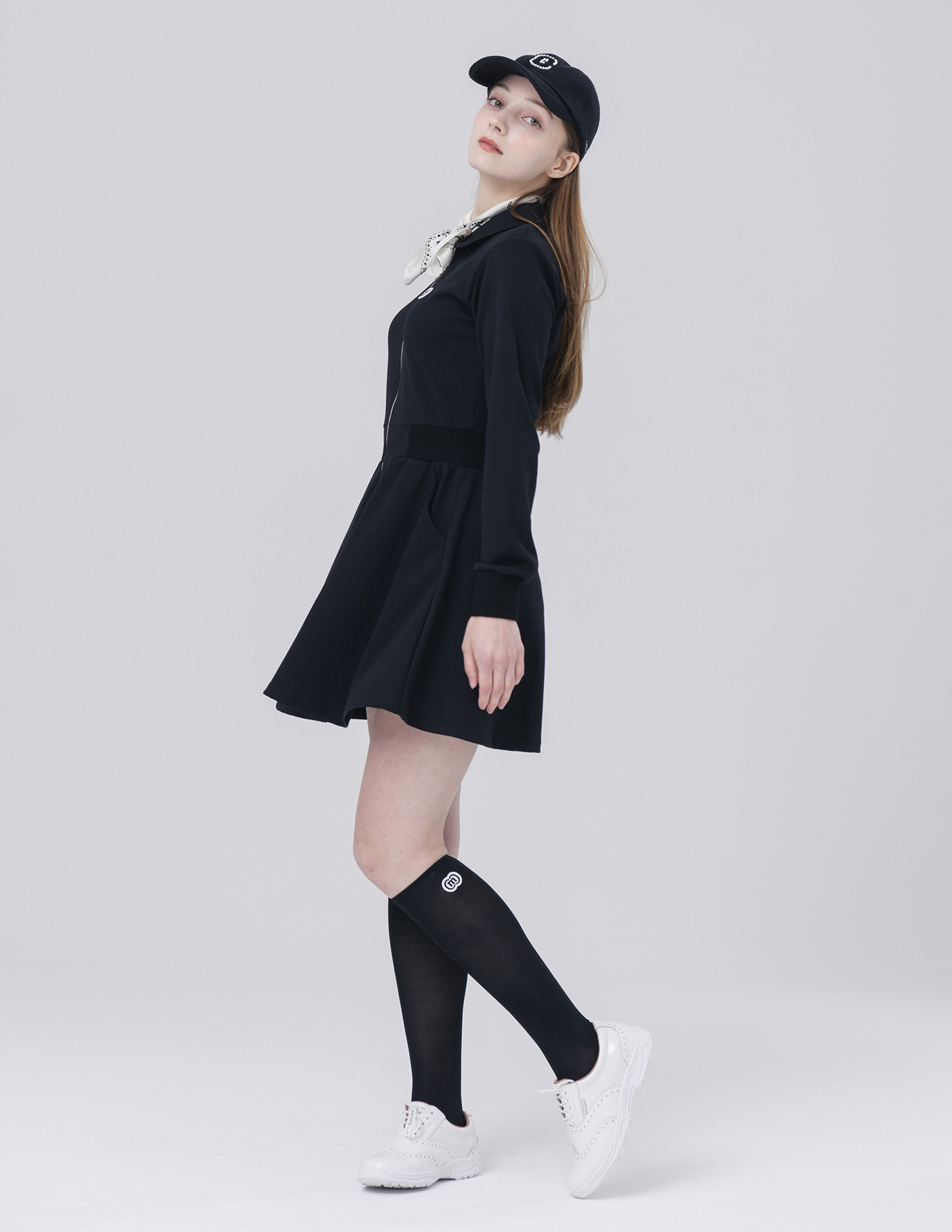 25SS 면 스판 핏 앤 플레어 블랙 원피스 상세 이미지 5