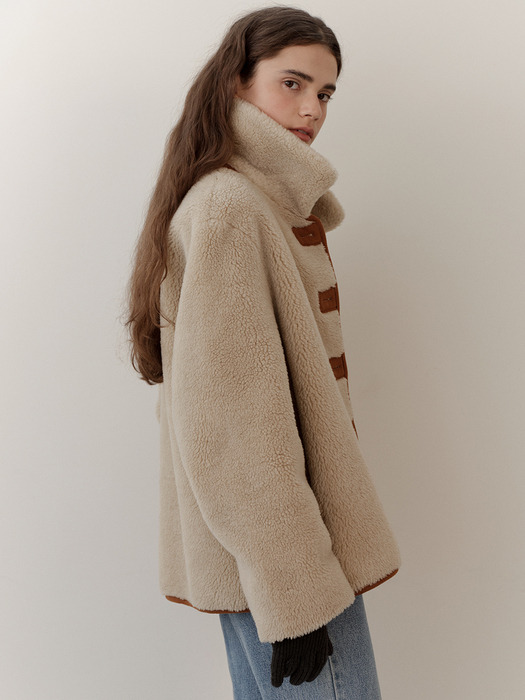 wool shearing reversible half coat (beige)