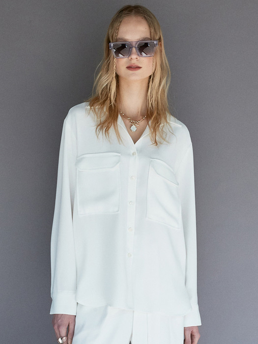 OU615 pocket loosy blouse (off white)