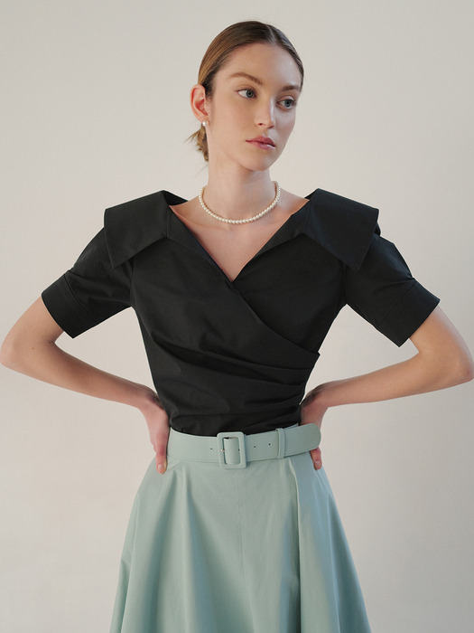 ELLIE V-neck short sleeve blouse (3color)