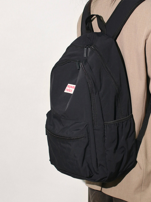 Layered backpack _ black