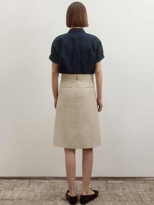 Button belted skirt (beige)