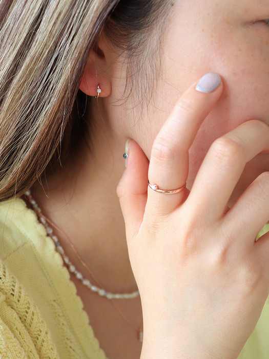 Mini opal one-touch earring