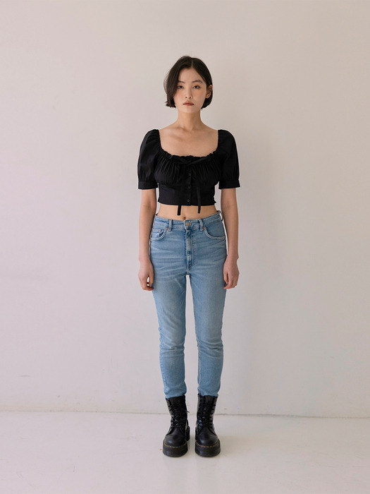 Square crop blouse (black)