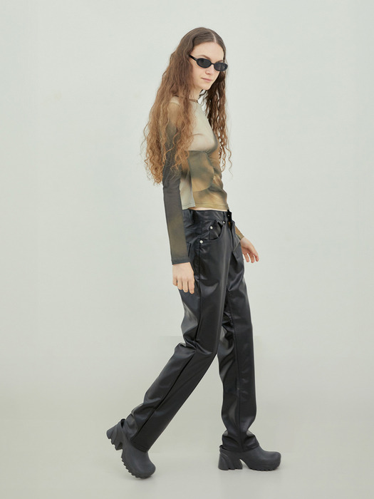 Low-Rise Faux Leather Trousers (BLACK)