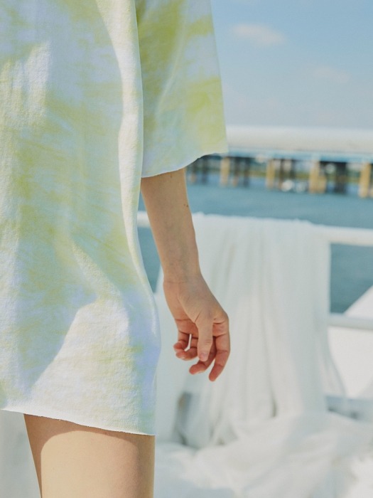 Water Print Middle Sleeve Dress_Yellow