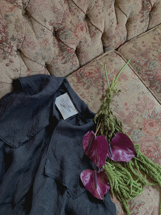 Mariane cape blouse - 2colors  마리안느 케이프 블라우스