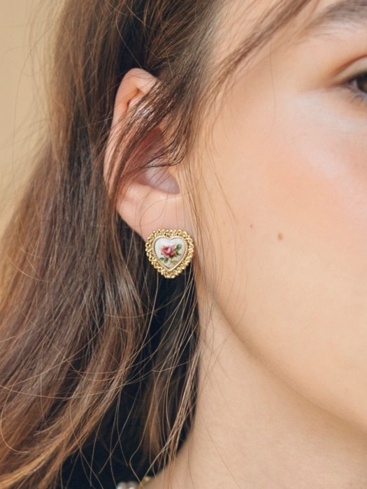 lace heart rose earrings