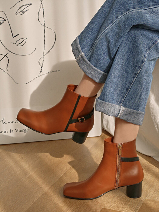 1409 Martin Ankle Boots