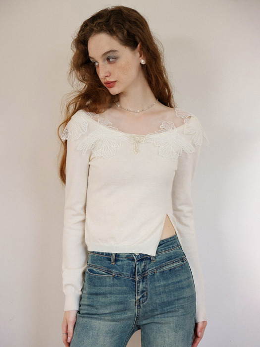 Cest_Side slit embroidery knit top_WHITE