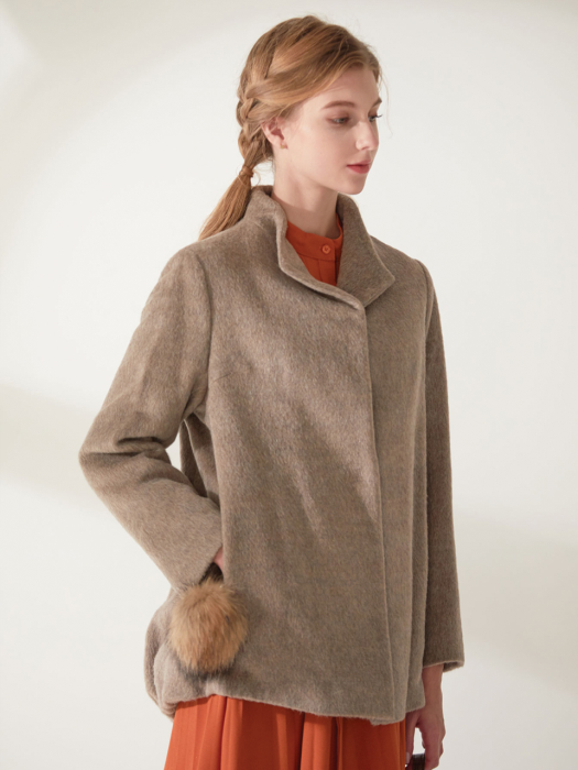 Natural llama wool Jacket