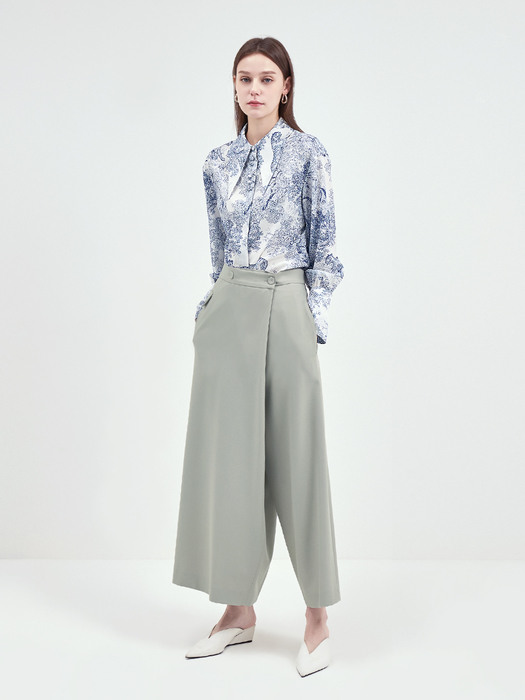 22SS POINTED COLLAR BLOUSE-BLUE PRINT