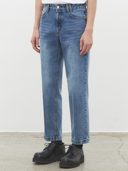 Dawn Cropped Tapered Jeans DCPT001Blue