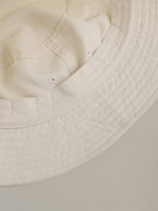 Traveller cotton hat (Ivory)