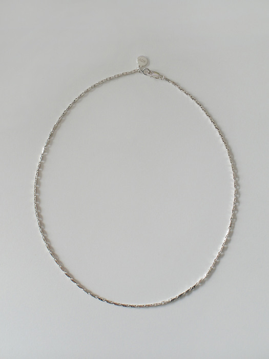 CITY CHAIN SILVER NECKLACE