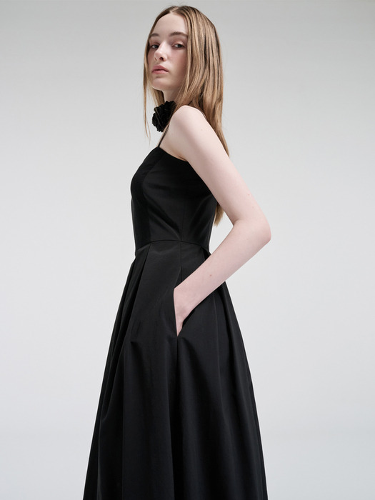Slip Texture Blend Pleats Dress, Black