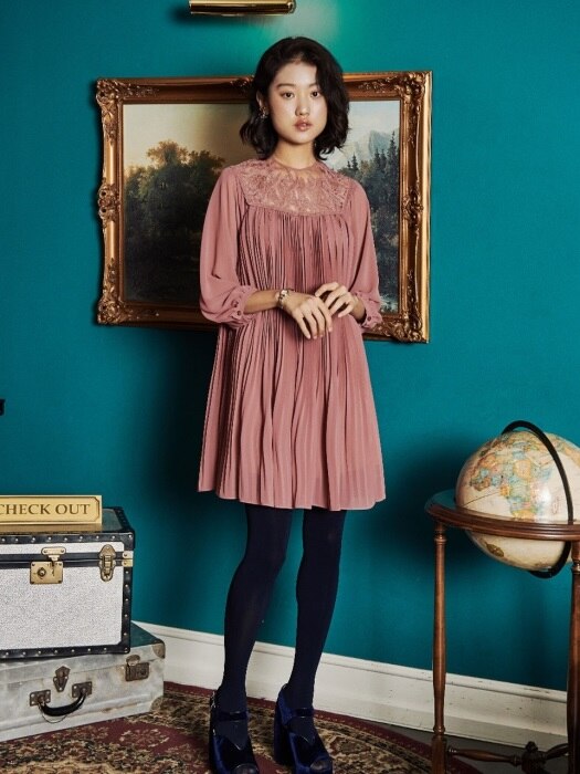 FLOWER LACE ALL PLEATS DRESS_ROSE PINK