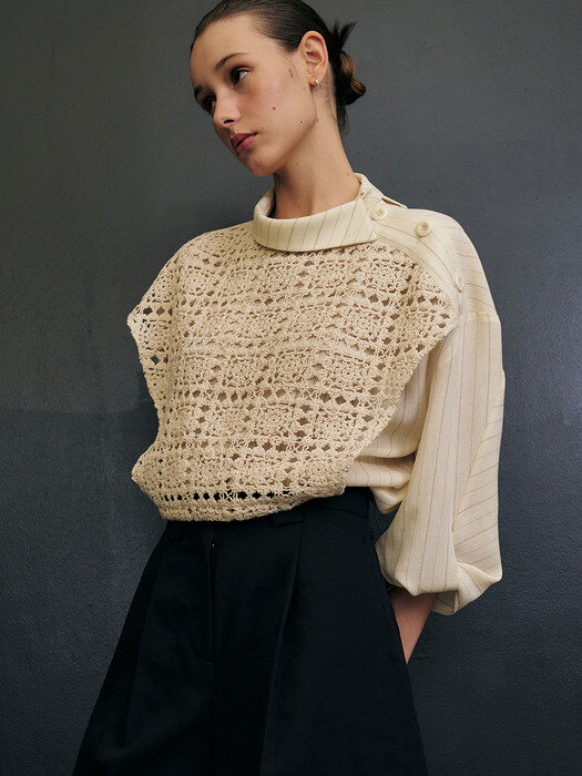 [Fabric From JAPAN] Crochet Layered Sleeve Twist Shirt (Ivory)