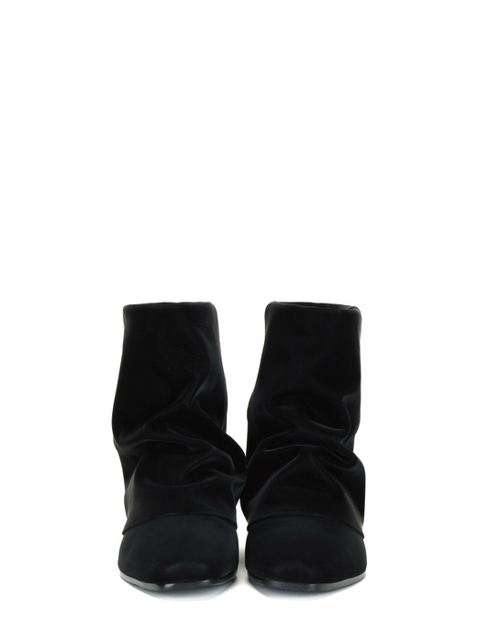 Wrinkle Leather Boots (Black)_Short