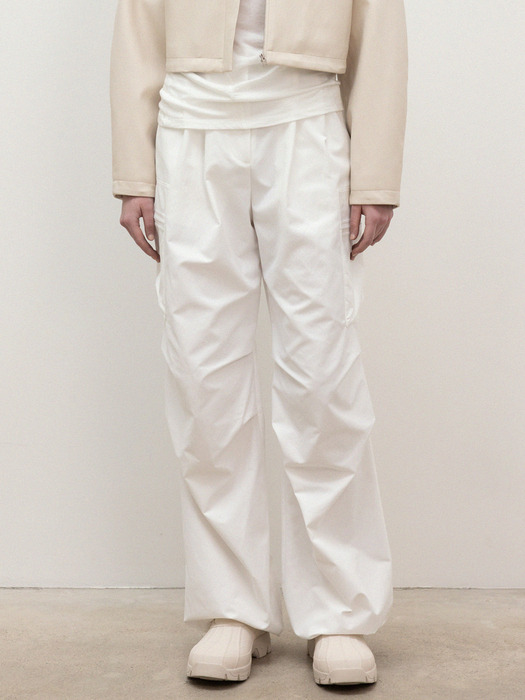 zip-up pocket parachute pants (white)