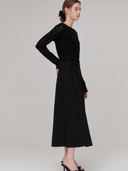 Diagonal tuck belt skirt - Black