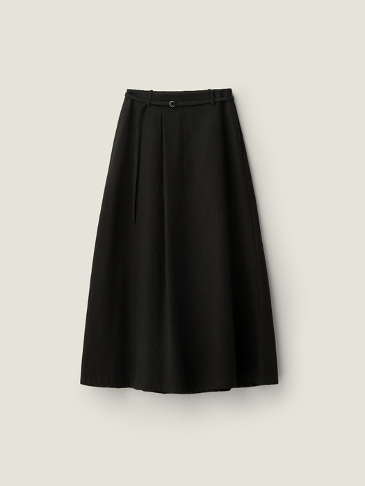 Diagonal tuck belt skirt - Black