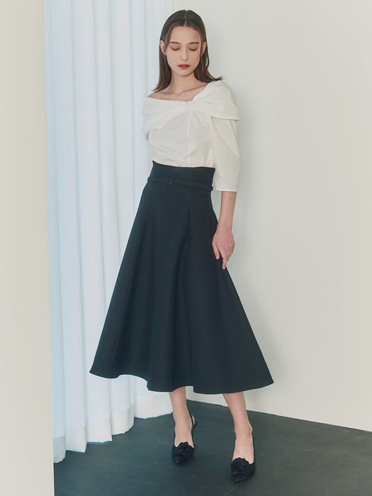Fabiana / Belted Tuck Skirt