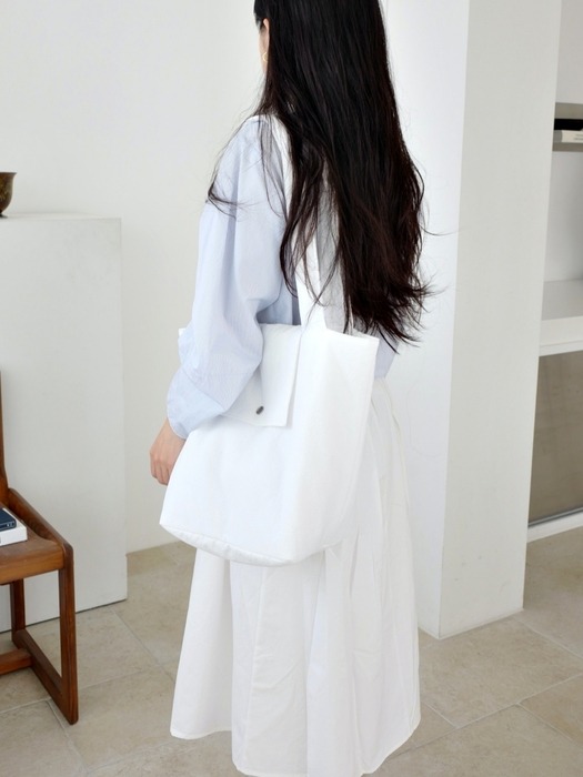 Seersucker padded bag (white)