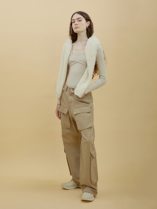 Exaggerated Rivet Patch-Pocket Trousers (BEIGE)