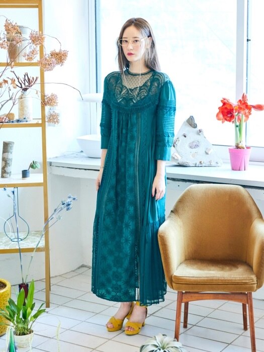 Lace Patch Long Dress(KHAKI)