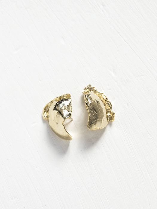 The Last Remains Earring 14K