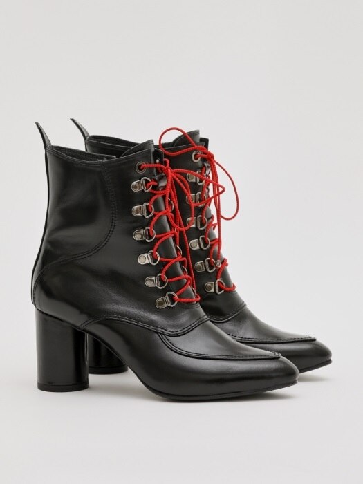 DALI 70 ZIPPED ANKLE BOOT IN BLACK LEATHER