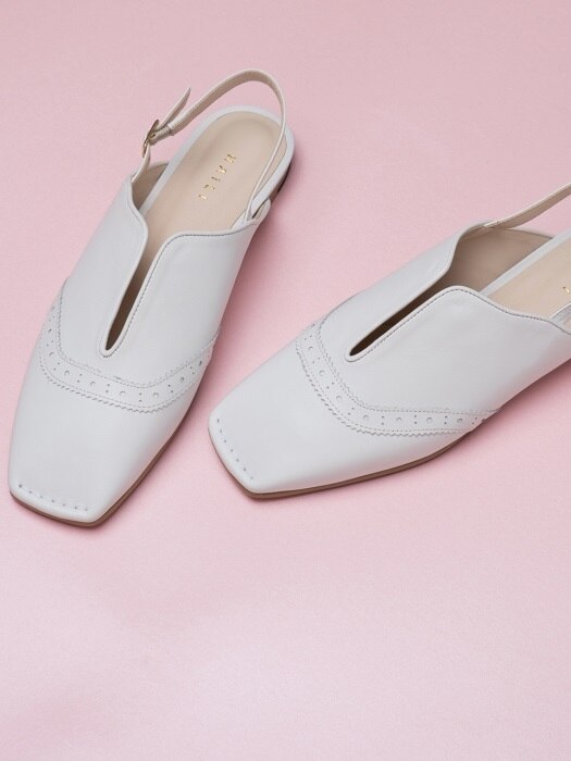 Lady wing tip slingback flats_white