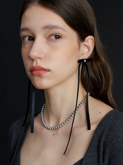 Pearl Velvet Ribbon Earrings (L233MER110)