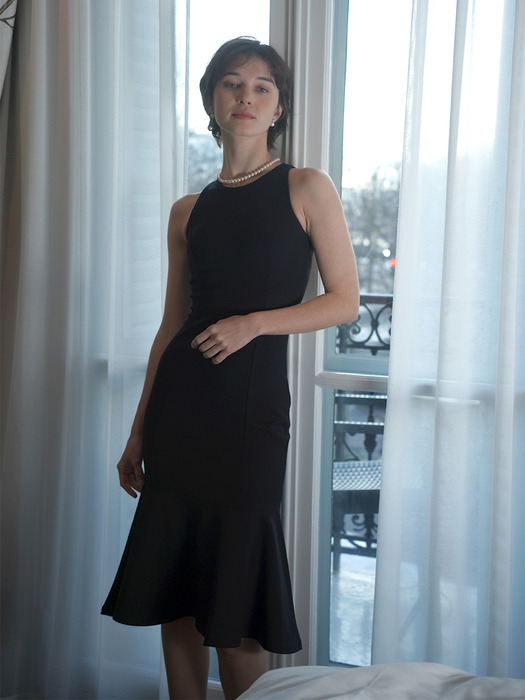 Oscars Sleeveless Award Dress - BLACK