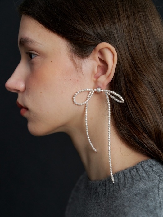 Great Pearl Ribbon Earrings (L233MER040)