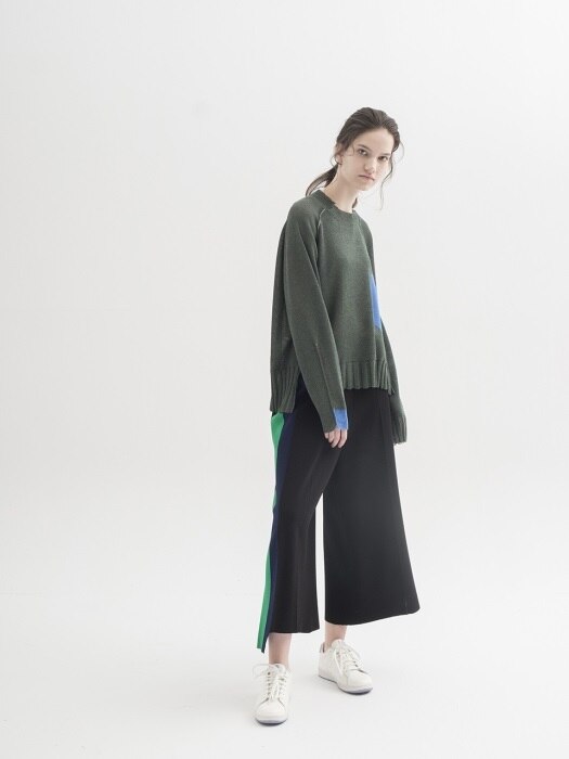Asymmetric Pullover - GREEN