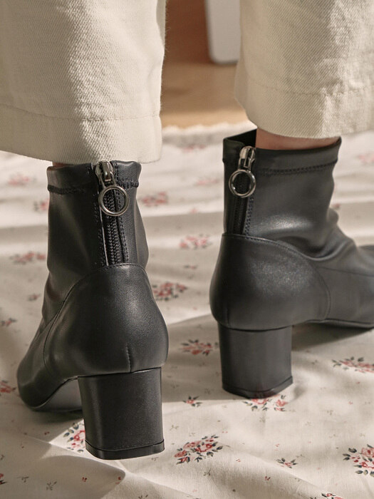 1397 Tuder Span Ankle Boots