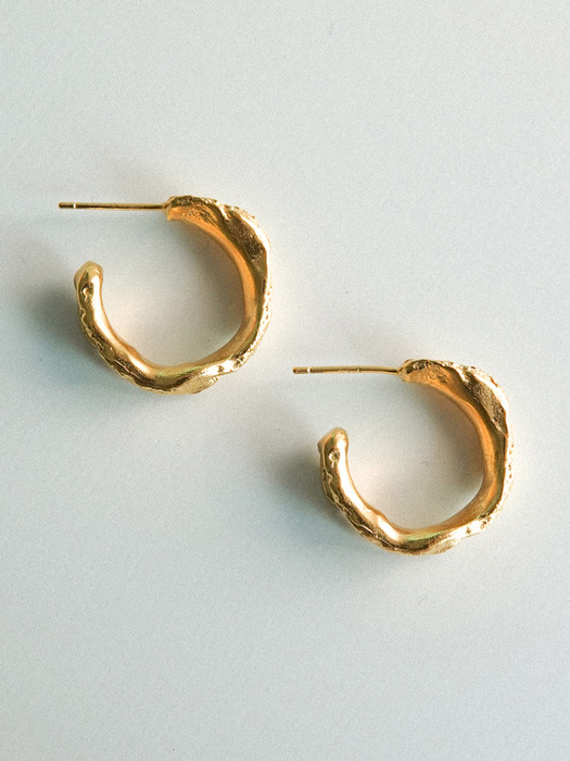 Cracked Gold Earring_ Small