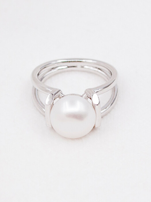 White Pearl Double Band Silver Ring