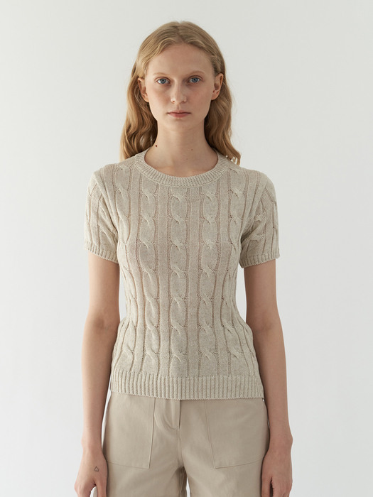 Cable Pattern Knit ( Natural beige )