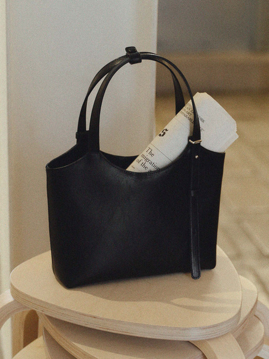 90 Veneta bag Small Black