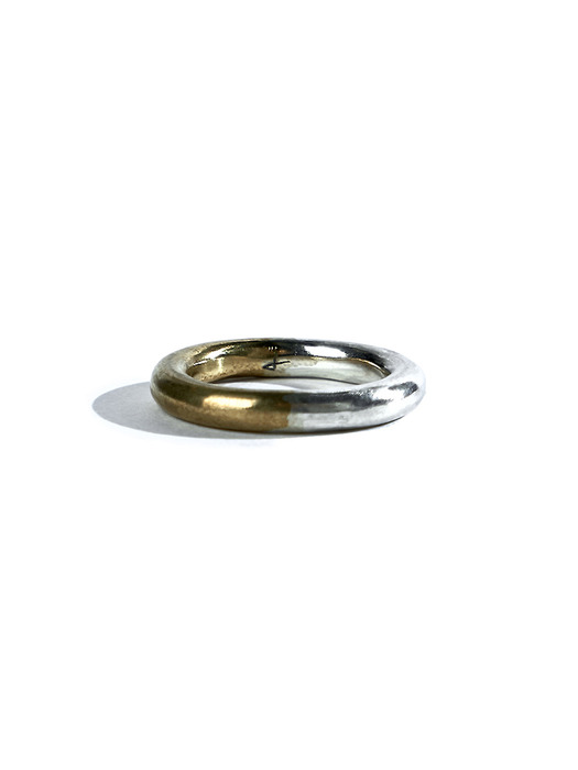 SEWN SWEN GOLD SILVER COMBINATION LINE RING