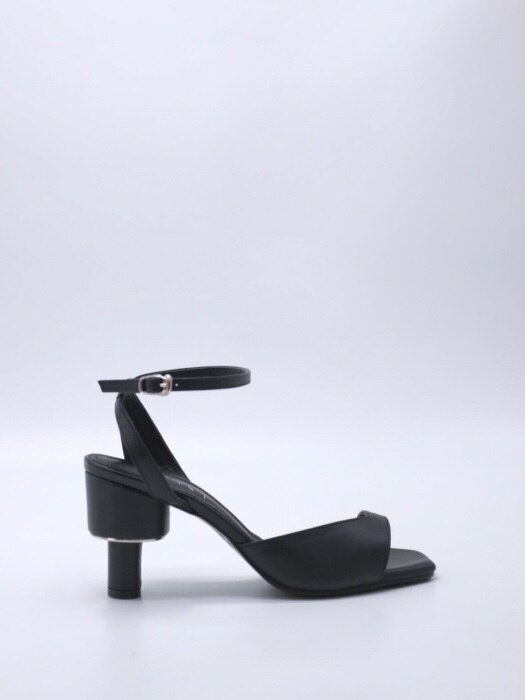 ASYMMETRY ANKLE STRAP 70 SANDALS IN BLACK LEATHER
