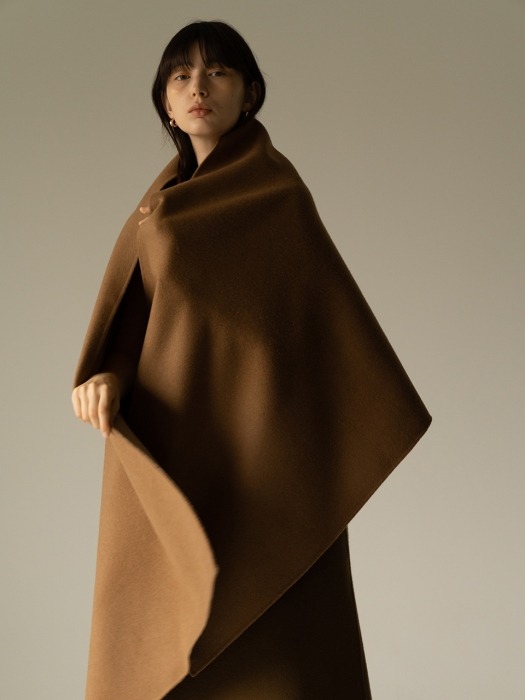 ROWE Handmade shawl _Beige brown