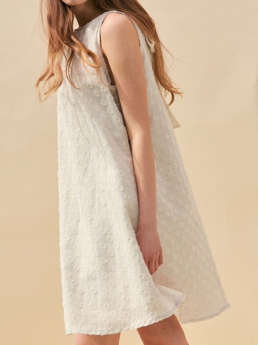 HALTER NECK MINI DRESS. IVORY LINEN