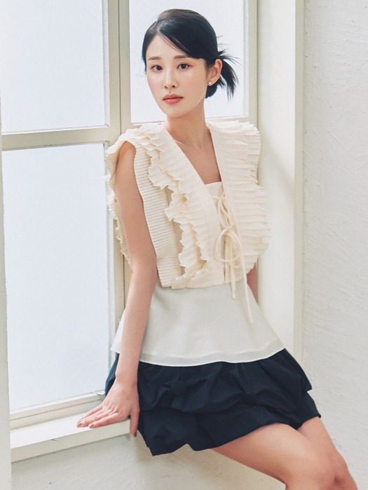 Iya / Pleat Point Ribbon Blouse(2color)