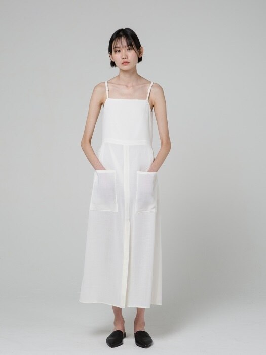 18SS BACK POINT SLEEVELESS DRESS - IVORY