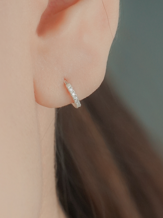 [SILVER] THIN PAVE RING EARRINGS (2 COLORS)