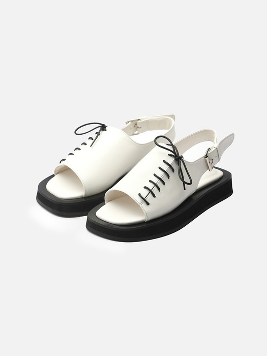 Joanna sandal / white